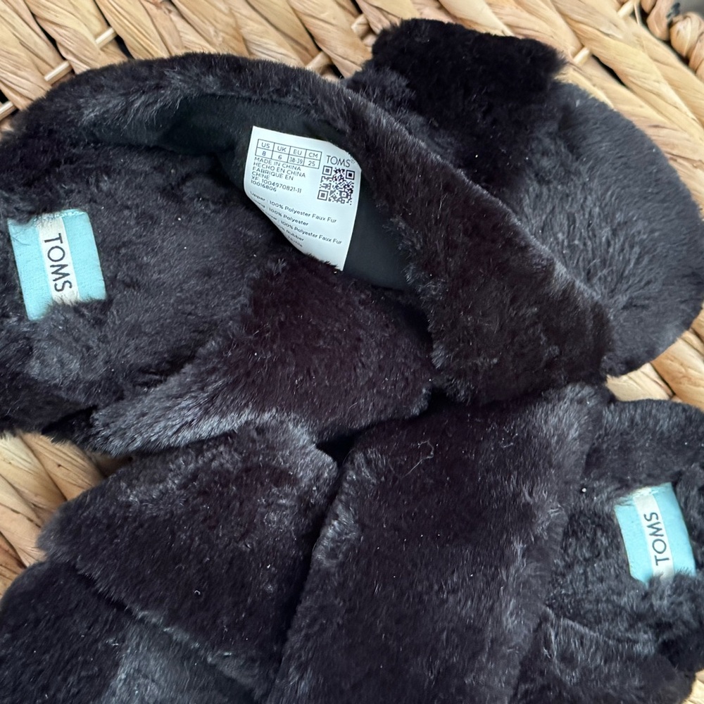 TOMS Charcoal Fuzzy Slippers